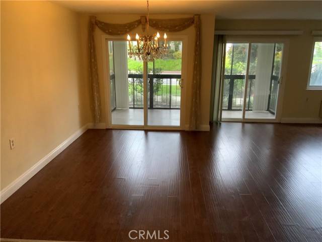 Laguna Woods, CA 92637,2393 Via Mariposa #1F