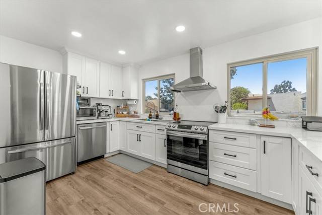 Cypress, CA 90630,9880 Del Rio Way #88