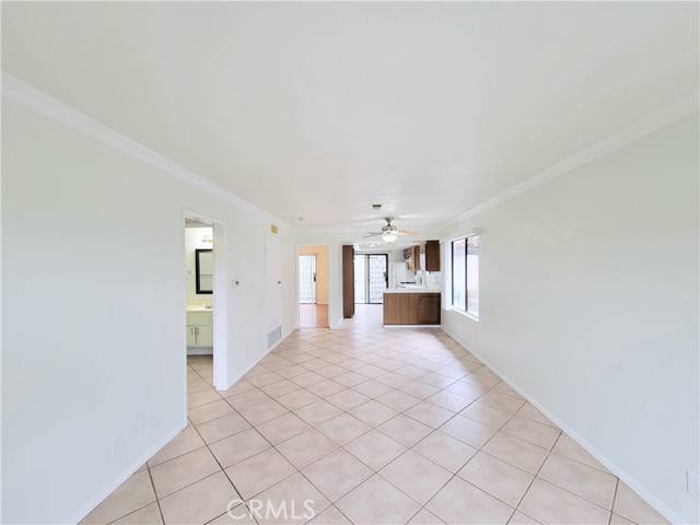 Bellflower, CA 90706,10427 Hayford Street #A