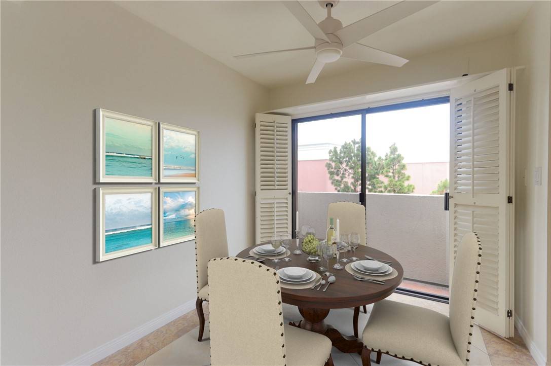 Seal Beach, CA 90740,12484 Montecito Road #484
