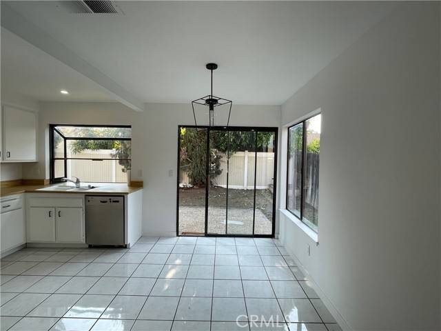 Colton, CA 92324,835 Plumwood Street