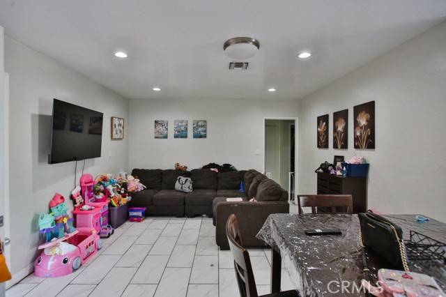Garden Grove, CA 92840,12621 Sweetbriar Drive