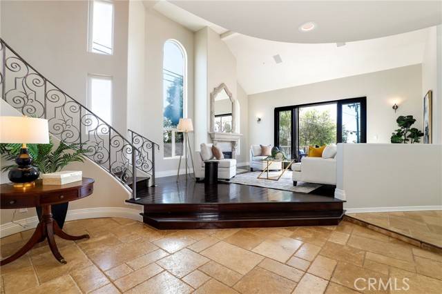 Redondo Beach, CA 90277,1112 Ynez Avenue