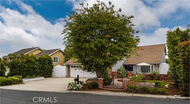 Yorba Linda, CA 92886,18672 Evergreen Avenue