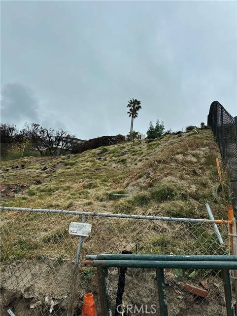 Pacific Palisades, CA 90272,17630 Posetano