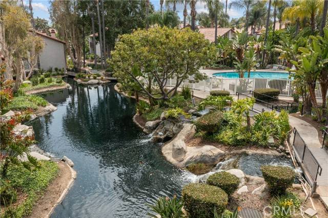 Placentia, CA 92870,237 Oahu Way