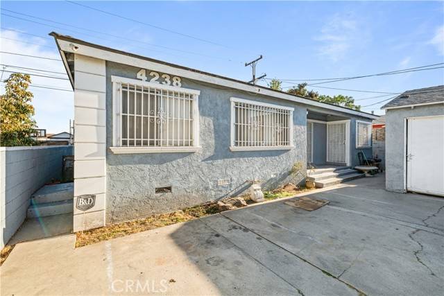 Compton, CA 90221,4236 Rosecrans Ave