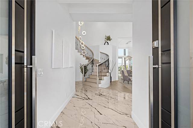 Laguna Niguel, CA 92677,28 Brownsbury Road