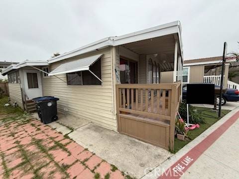 Tustin, CA 92780,124 E Balboa