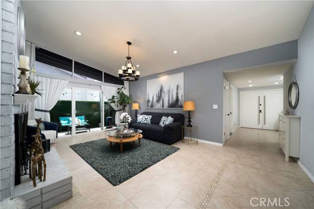 Lakewood, CA 90712,5158 Elderhall Avenue