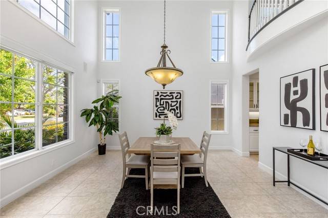 Los Alamitos, CA 90720,3232 Brimhall Dr
