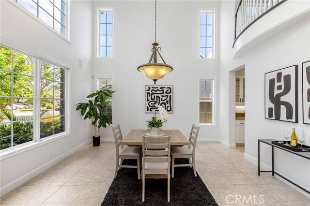 Los Alamitos, CA 90720,3232 Brimhall Dr