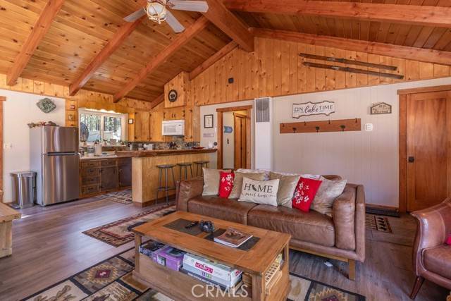 Big Bear Lake, CA 92315,428 Oriole Drive