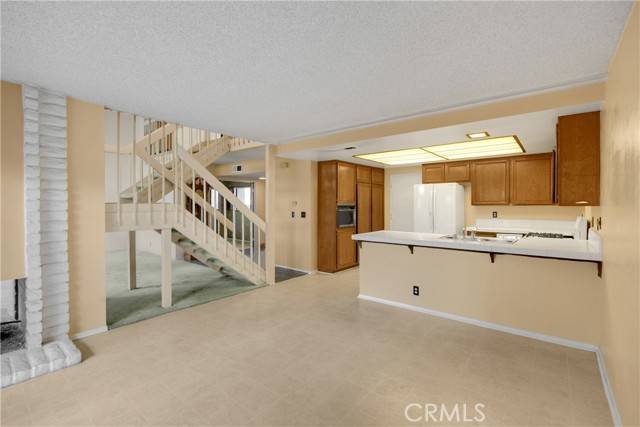 Santa Ana, CA 92705,2622 N Tustin Avenue #(147)