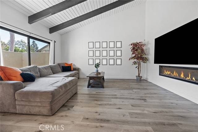 Santa Ana, CA 92705,2514 N Tustin Avenue #71
