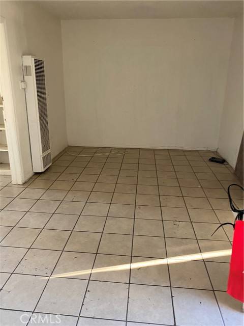 San Bernardino, CA 92410,1064 Acacia Avenue