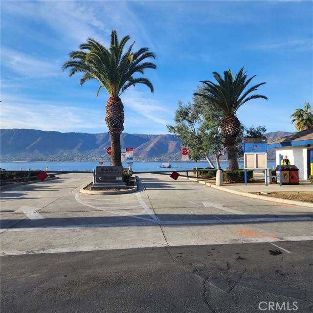 Lake Elsinore, CA 92532,0 lakeshore dr