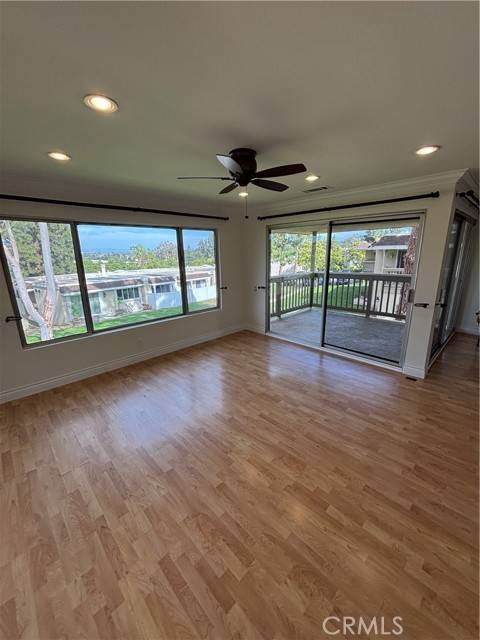 Laguna Hills, CA 92653,23342 Caminito Juanico #304