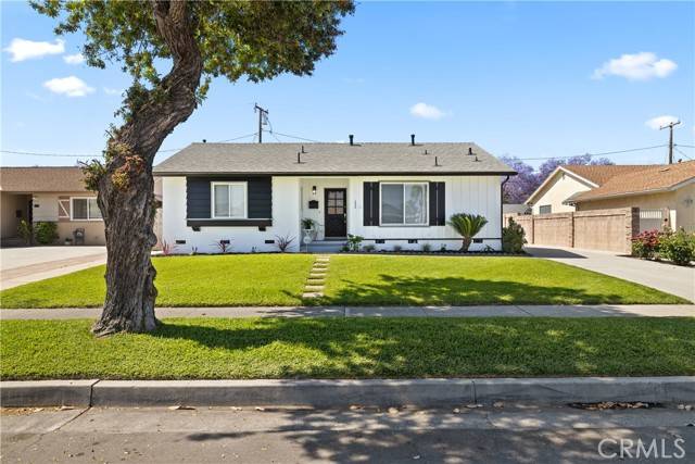 Fullerton, CA 92833,1442 W Olive Avenue