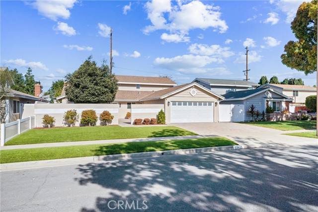 Tustin, CA 92780,13421 Epping Way