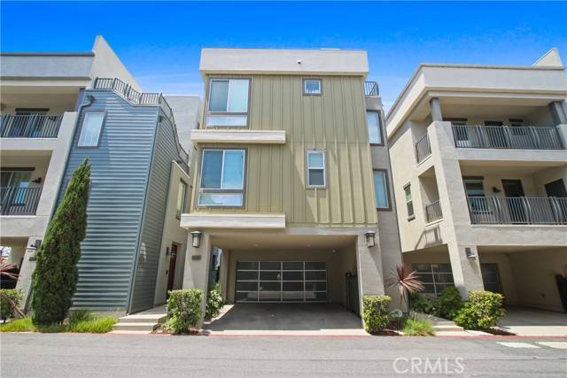 Costa Mesa, CA 92627,1639 Bridgewater Way