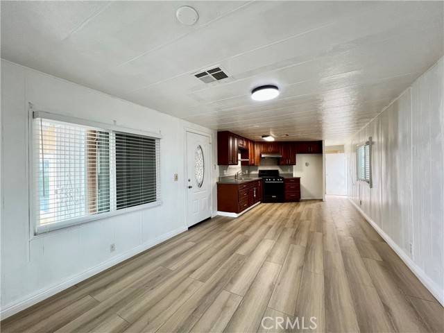 Westminster, CA 92683,9851 Bolsa #20