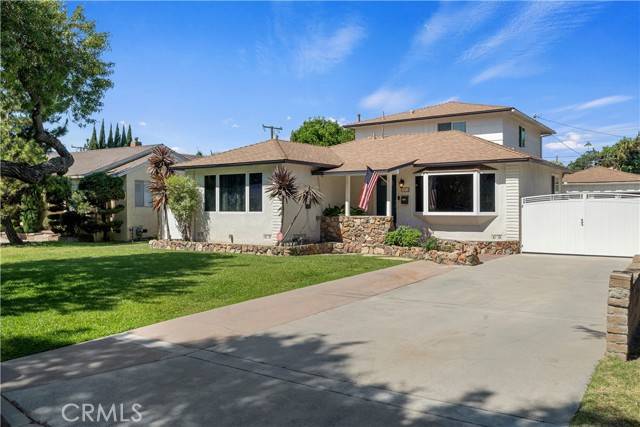 Long Beach, CA 90808,4851 Graywood Avenue