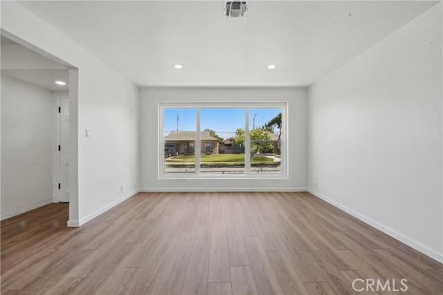Compton, CA 90222,1509 W 138th Street