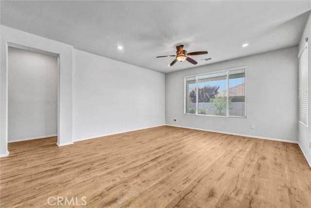 Apple Valley, CA 92308,19118 Opal Court