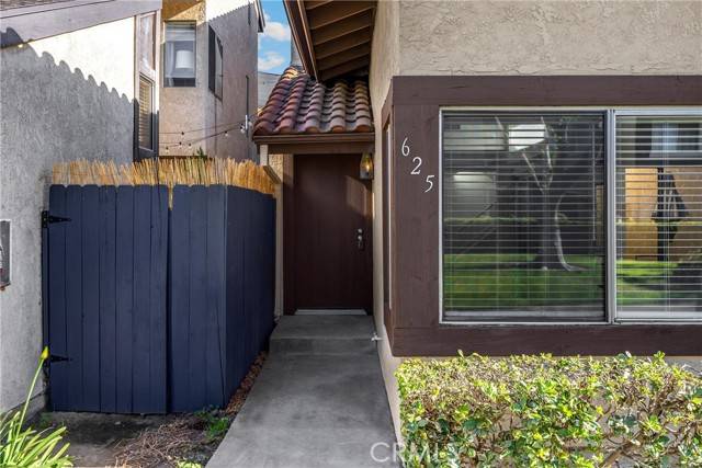 Ontario, CA 91761,625 E Merion Street