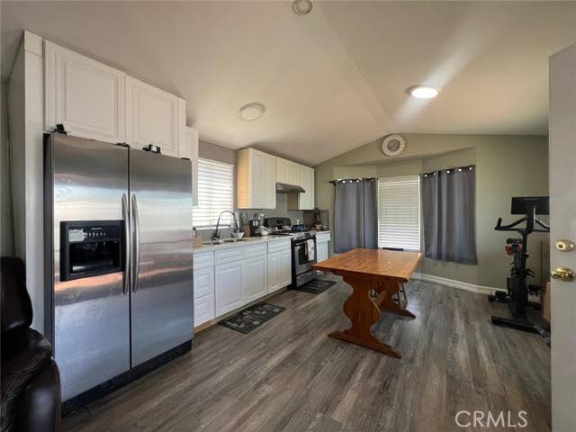 Pomona, CA 91767,402 Foothill #50