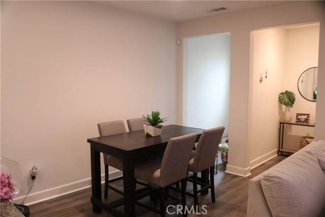 Ontario, CA 91762,3287 E Wild Horse Privado #4
