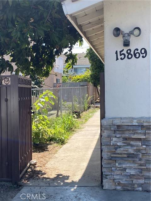 Westminster, CA 92693,15869 Las Flores Street