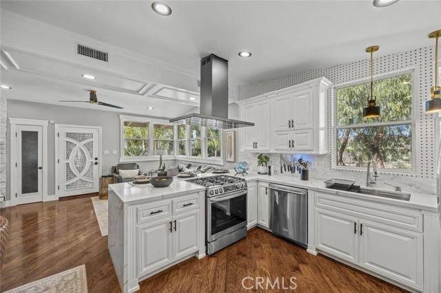 Riverside, CA 92503,14461 Oakley Drive