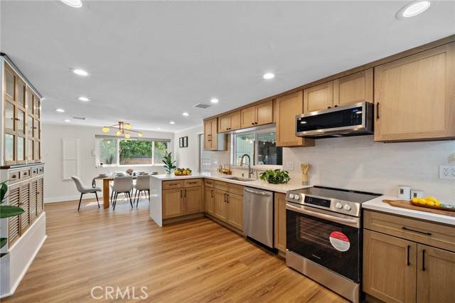La Palma, CA 90623,5742 Thelma Avenue
