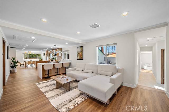 La Palma, CA 90623,5742 Thelma Avenue