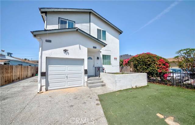 Los Angeles, CA 90002,8711 Mckinley Place