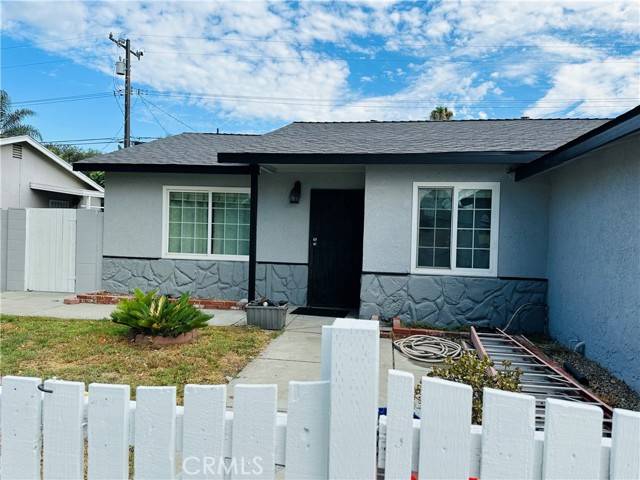 Santa Ana, CA 92704,2309 W Anahurst Place