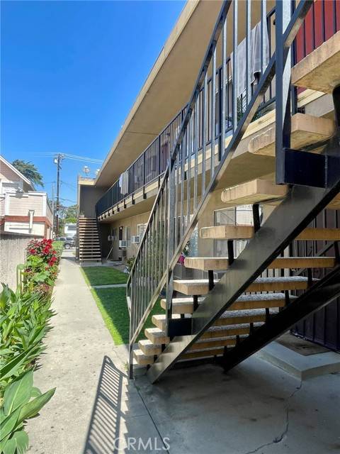 Fullerton, CA 92832,524 Williamson Avenue