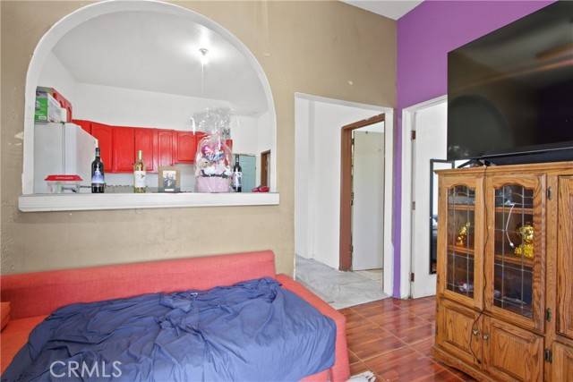 Santa Ana, CA 92703,213 N Figueroa Street
