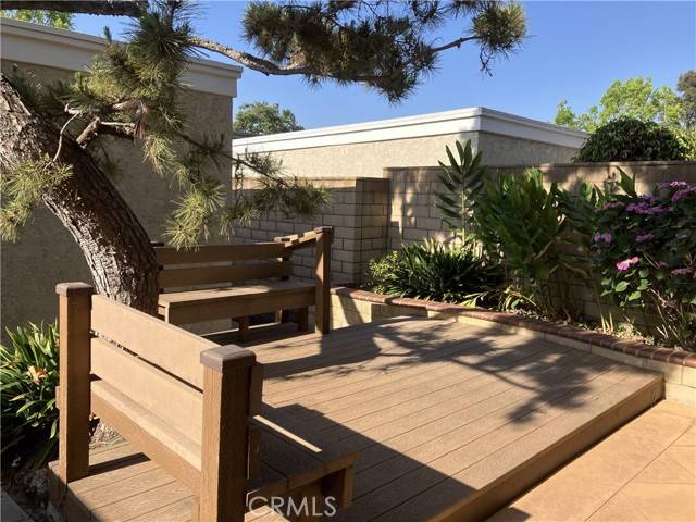 Westminster, CA 92683,5042 Hampton Court