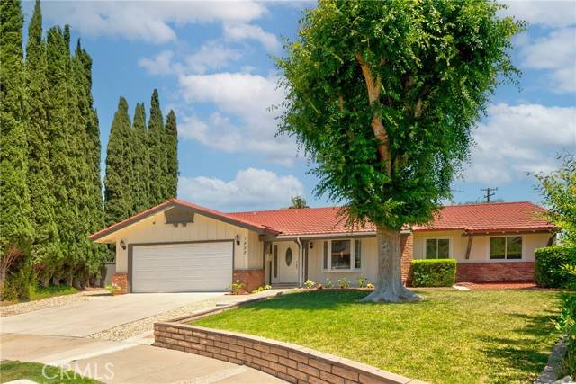 Orange, CA 92865,1525 E Baldwin Avenue