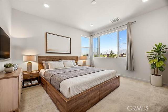 Ontario, CA 91761,3720 S Allston Paseo #7