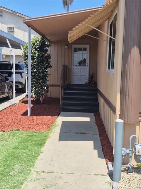 Anaheim, CA 92802,2300 S Lewis #20