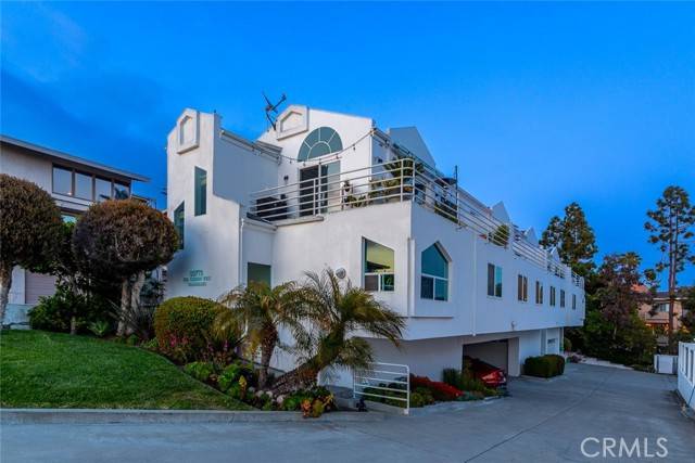 Dana Point, CA 92629,33772 Copper Lantern Street #B