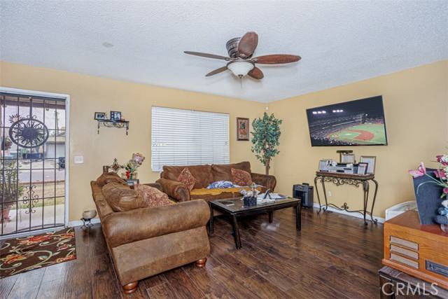 Corona, CA 92882,1089 Jadestone Lane