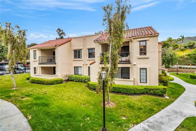 San Diego, CA 92128,13219 Wimberly Square #306