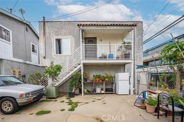 Long Beach, CA 90813,1452 Pacific Avenue