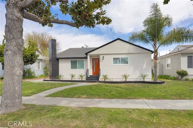 Long Beach, CA 90808,3706 Palo Verde Avenue