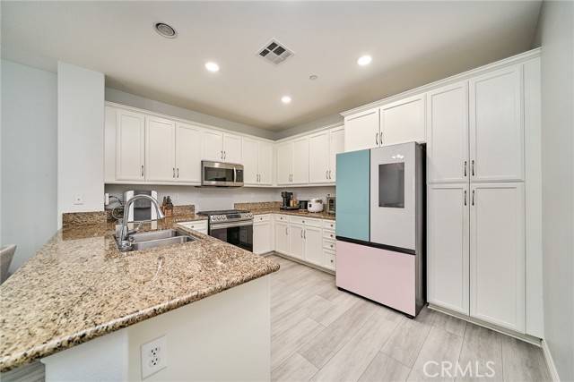 Eastvale, CA 91752,12573 Montaivo Lane